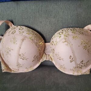 Victoria's Secret Pale Pink & Gold Lace Bra